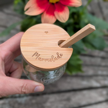 Glas mit Holzlöffel Marmelade + personalisiert mit Namen
