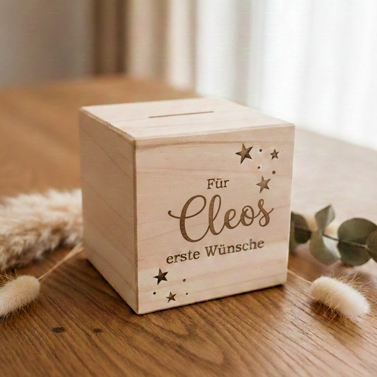 Spardose personalisiert mit Namen aus Holz